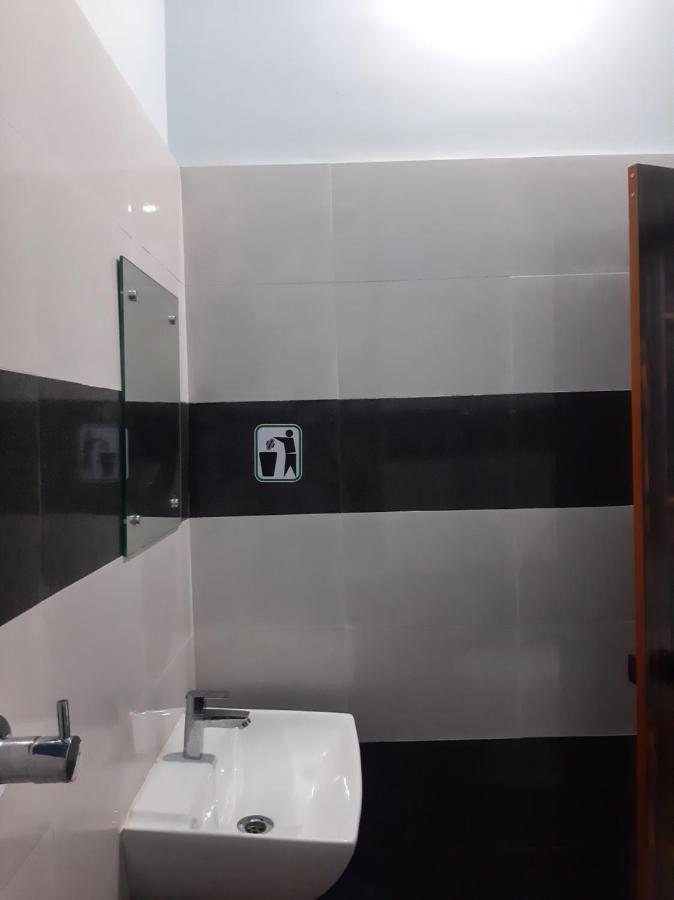 Madaparambil Residency Alwaye Dış mekan fotoğraf