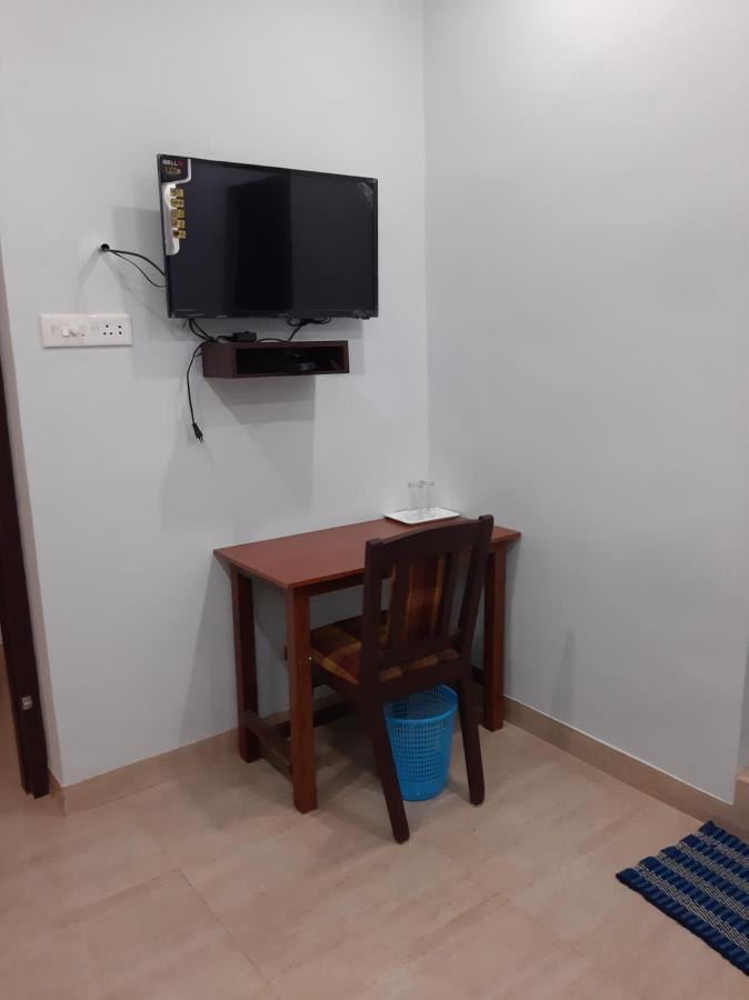 Madaparambil Residency Alwaye Dış mekan fotoğraf