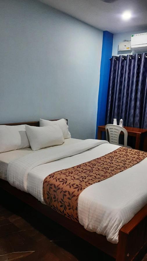 Madaparambil Residency Alwaye Dış mekan fotoğraf