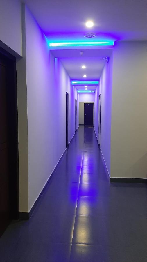 Madaparambil Residency Alwaye Dış mekan fotoğraf