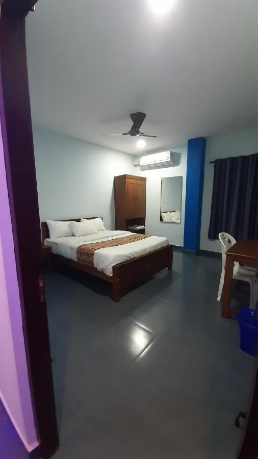 Madaparambil Residency Alwaye Dış mekan fotoğraf