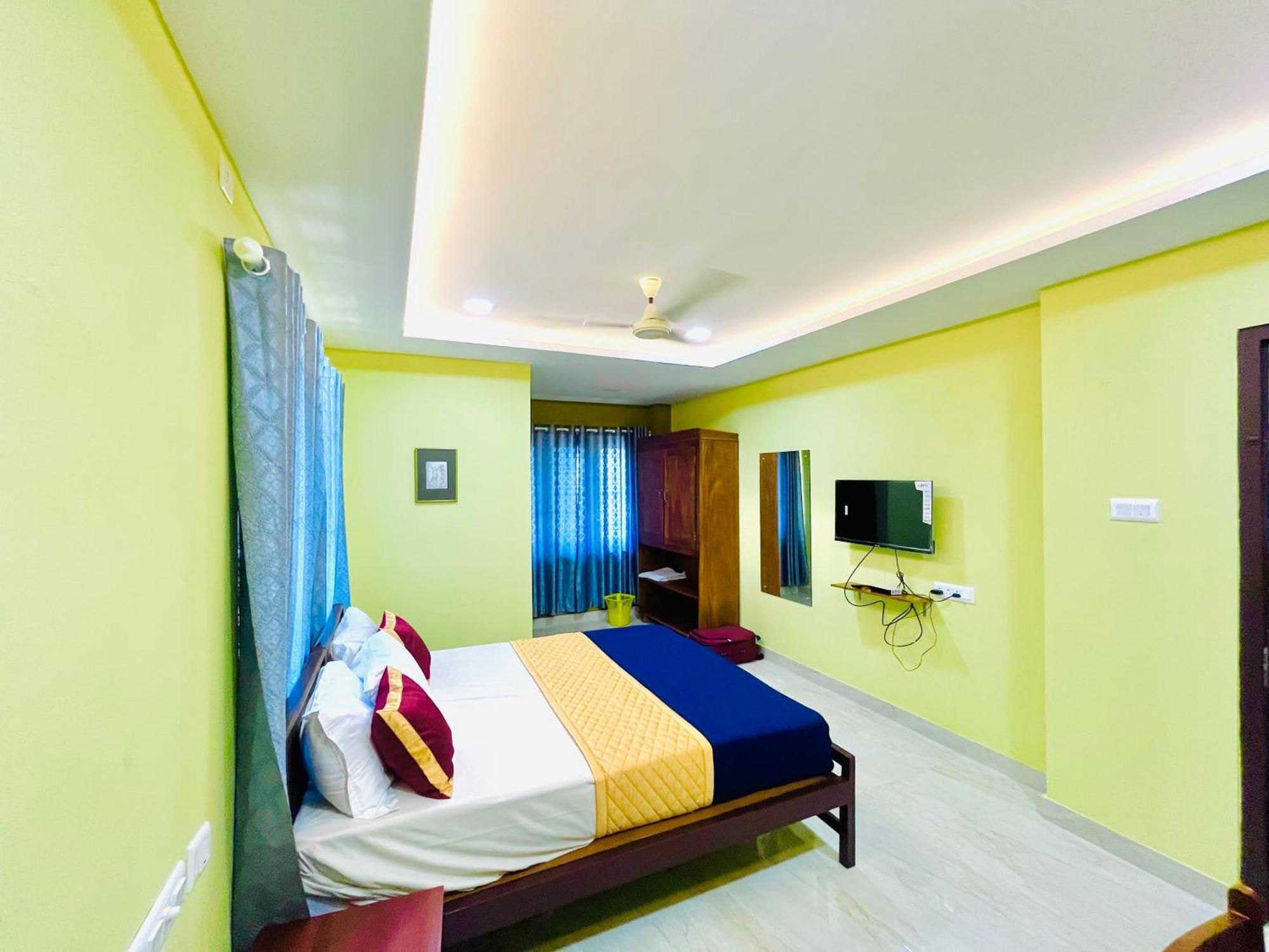 Madaparambil Residency Alwaye Dış mekan fotoğraf