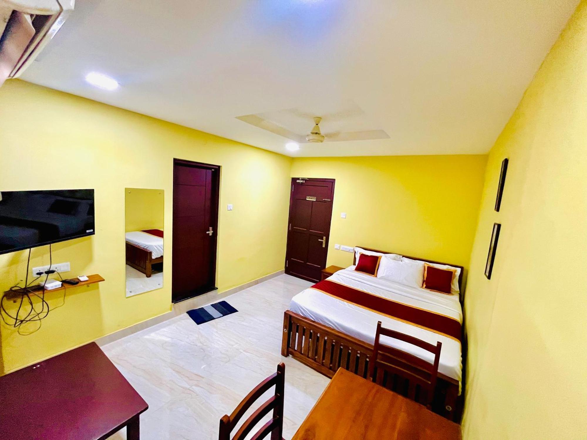 Madaparambil Residency Alwaye Dış mekan fotoğraf